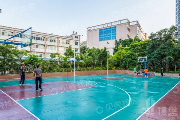 文峰華庭|精裝修4房，小區配套好，在求水山公園邊，環境好